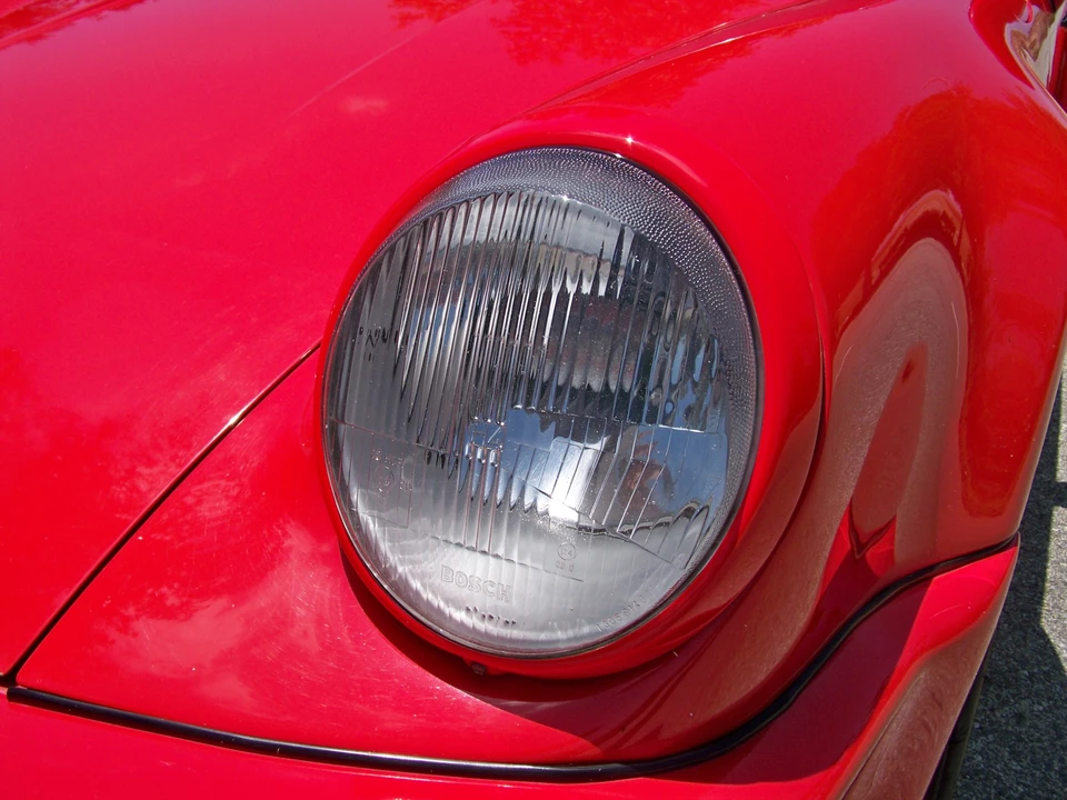 1989 Porsche 911 Carrera 3.2 - Image 13 of 31