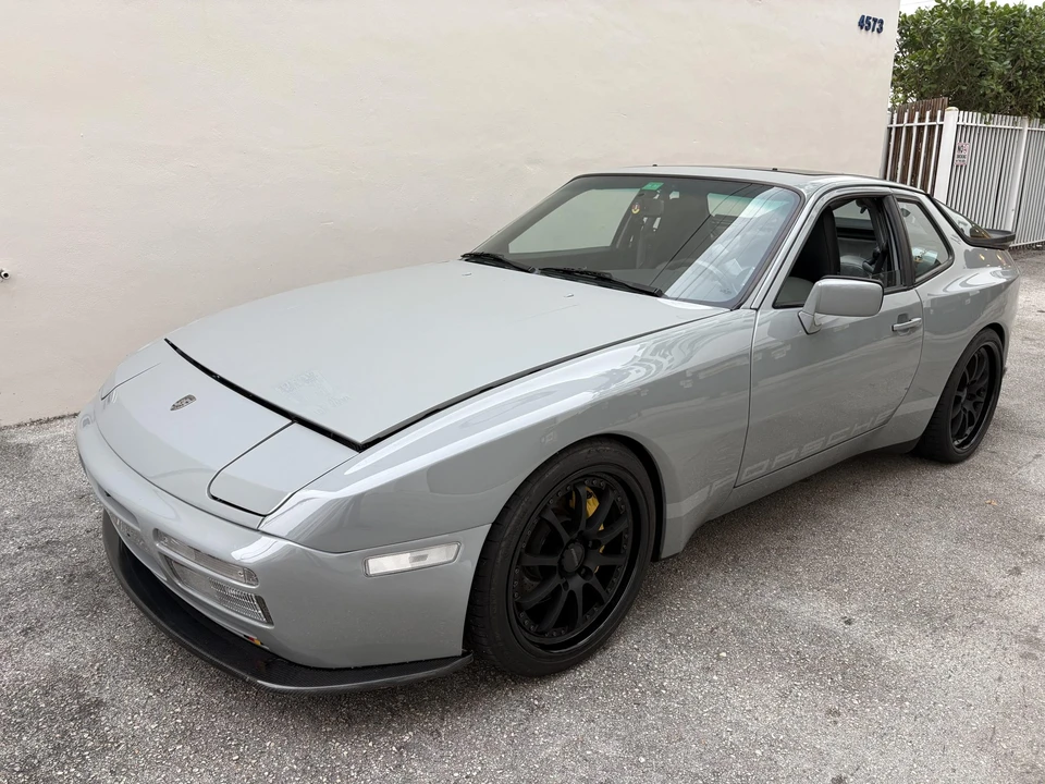 1989 Porsche 944 Turbo - Image 10 of 31