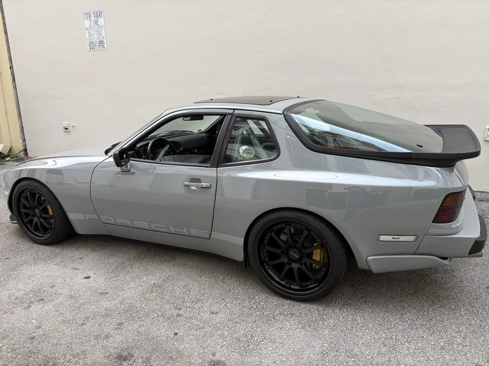 1989 Porsche 944 Turbo - Image 12 of 31