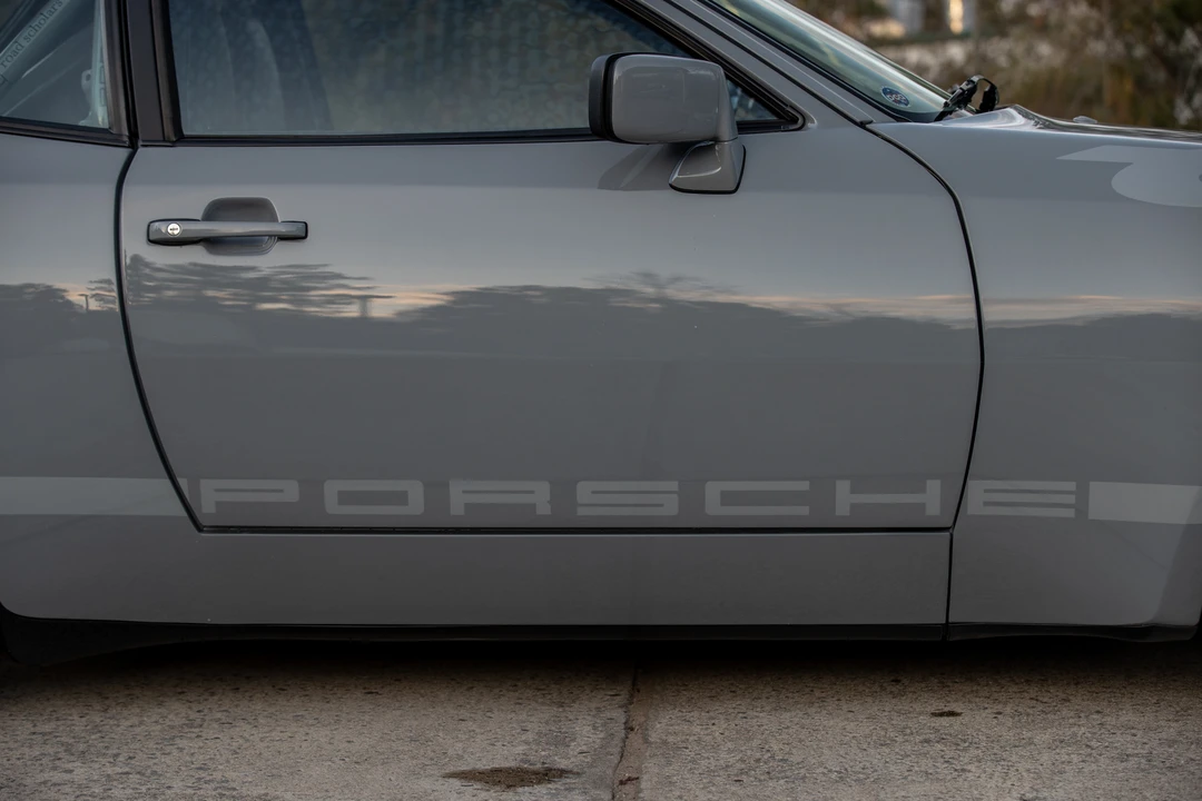 1989 Porsche 944 Turbo - Image 22 of 31