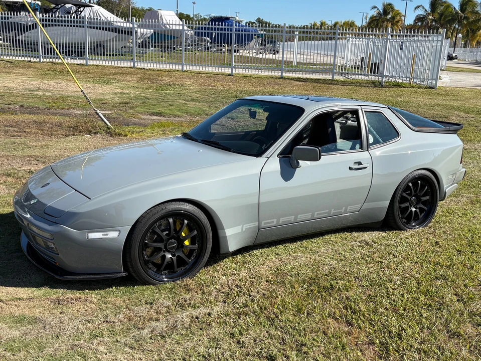 1989 Porsche 944 Turbo - Image 2 of 31