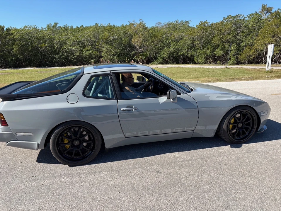 1989 Porsche 944 Turbo - Image 7 of 31