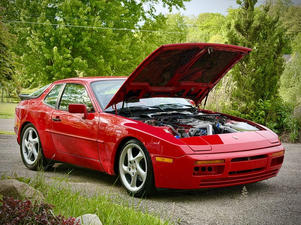 1989 Porsche 944 Turbo - Image 24 of 31