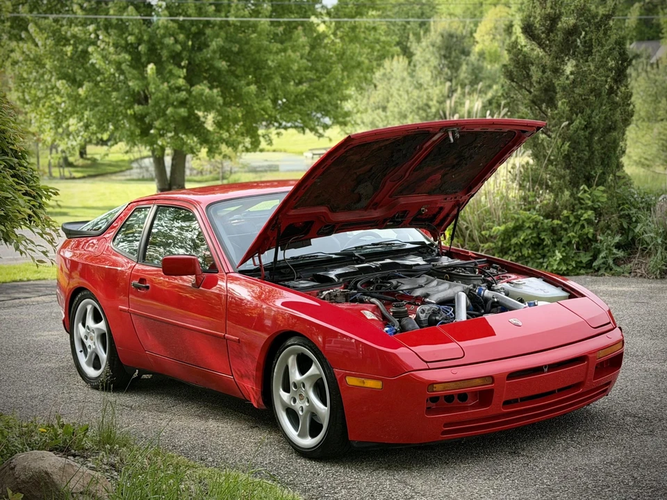 1989 Porsche 944 Turbo - Image 23 of 31