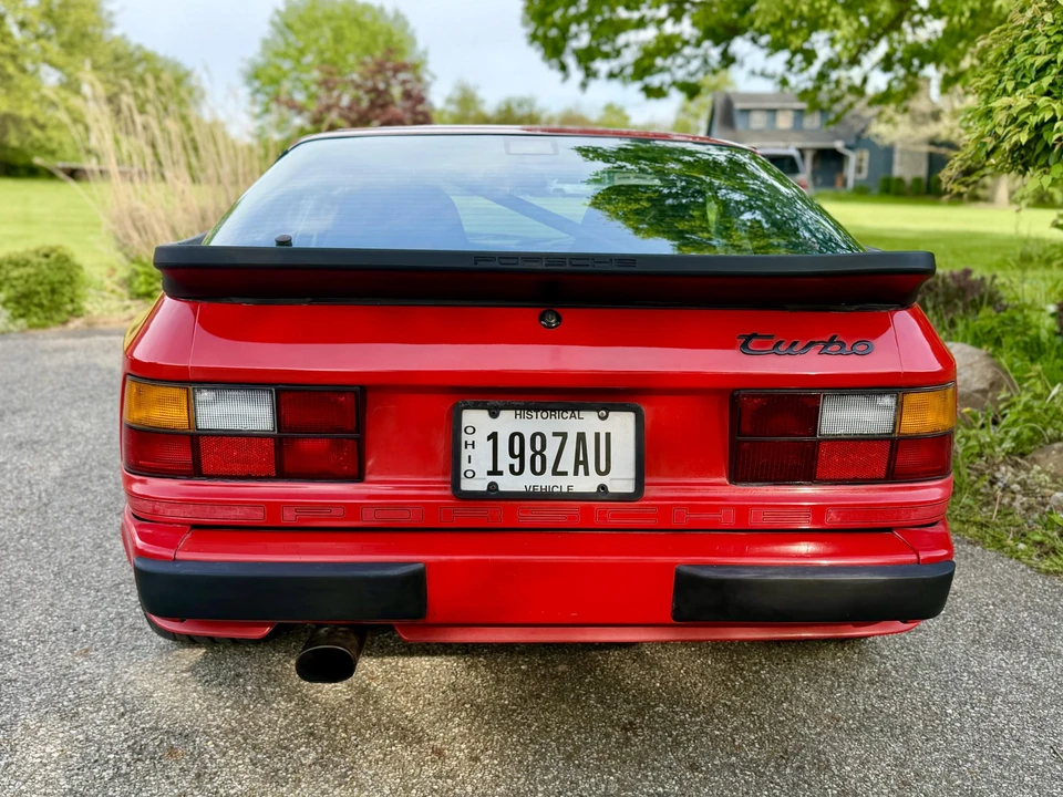 1989 Porsche 944 Turbo - Image 12 of 31