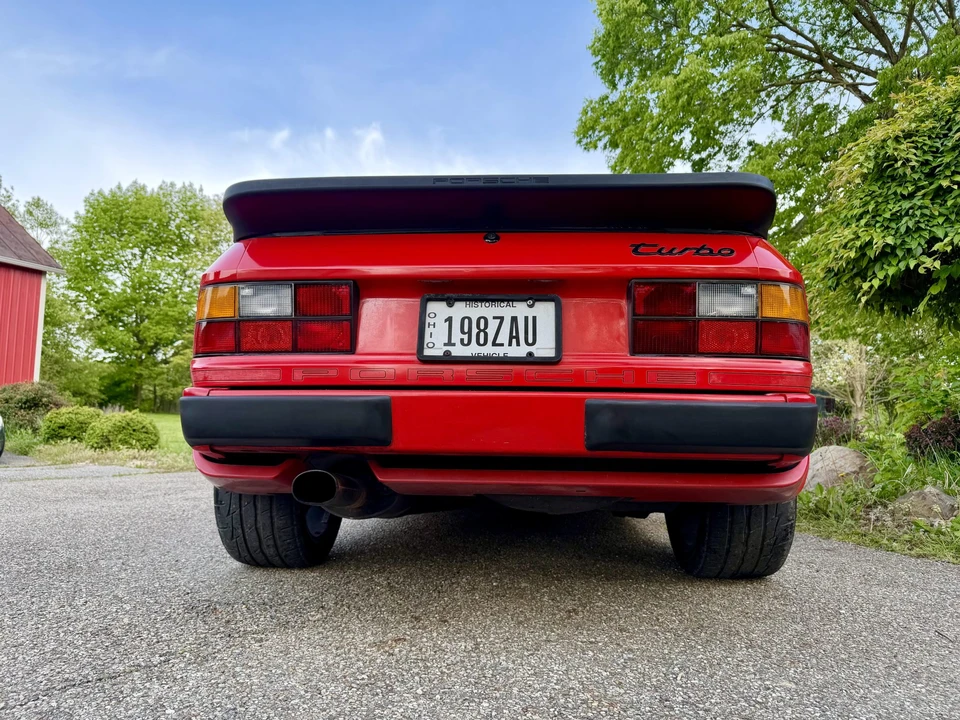 1989 Porsche 944 Turbo - Image 13 of 31