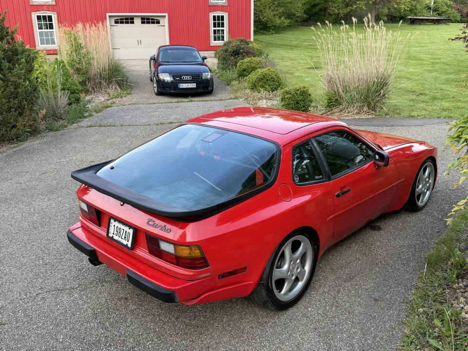 1989 Porsche 944 Turbo - Image 15 of 31