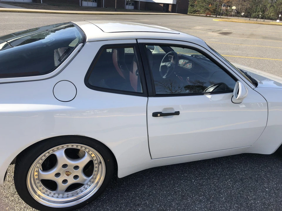 1989 Porsche 944 Turbo - Image 29 of 31
