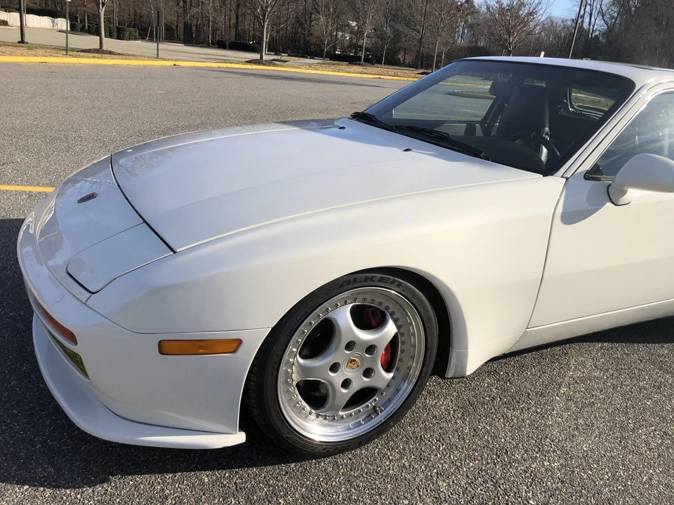 1989 Porsche 944 Turbo - Image 26 of 31