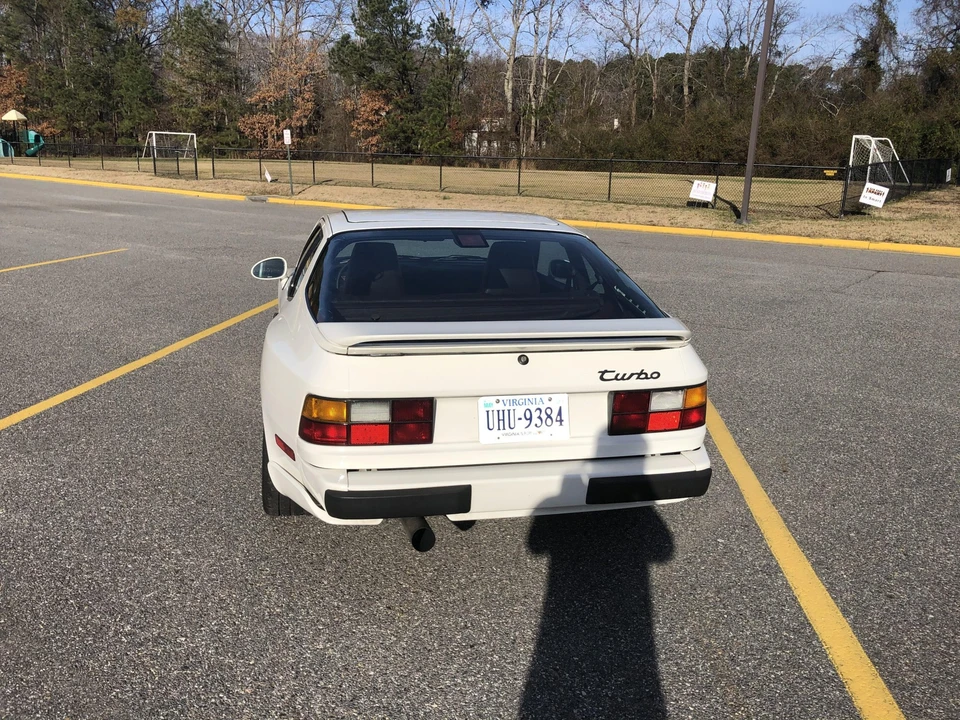 1989 Porsche 944 Turbo - Image 7 of 31