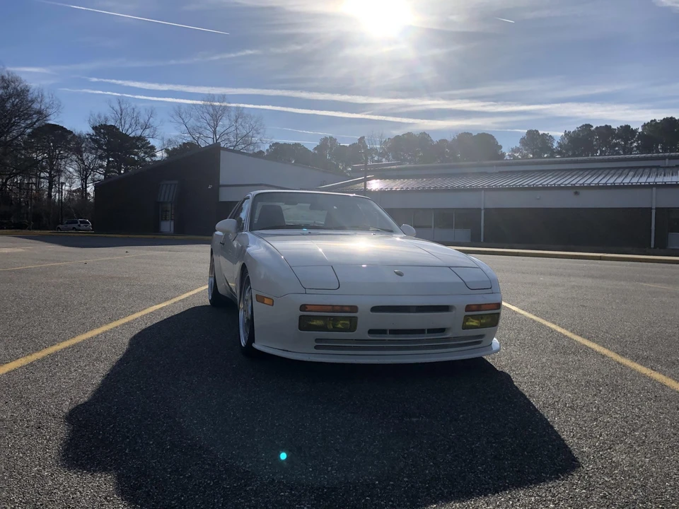 1989 Porsche 944 Turbo - Image 15 of 31