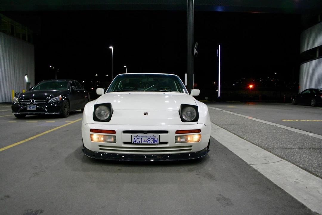 1989 Porsche 944 Turbo - Image 7 of 31
