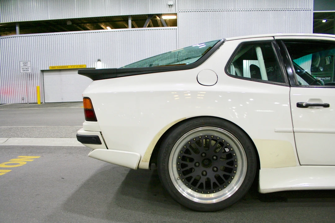 1989 Porsche 944 Turbo - Image 13 of 31