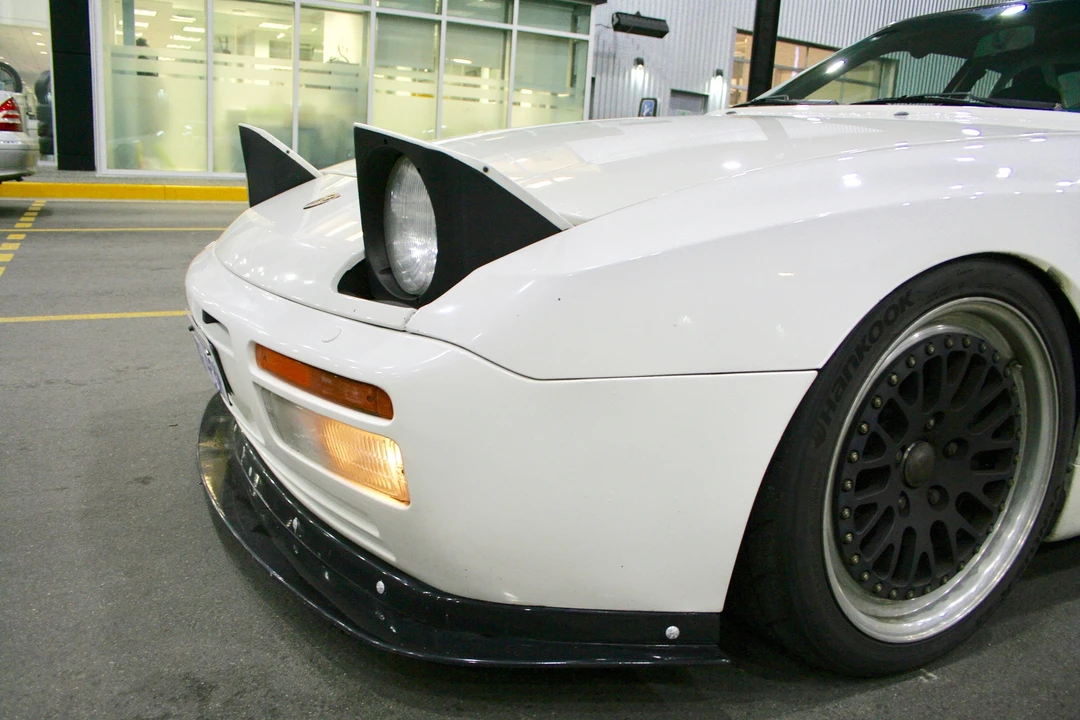 1989 Porsche 944 Turbo - Image 4 of 31