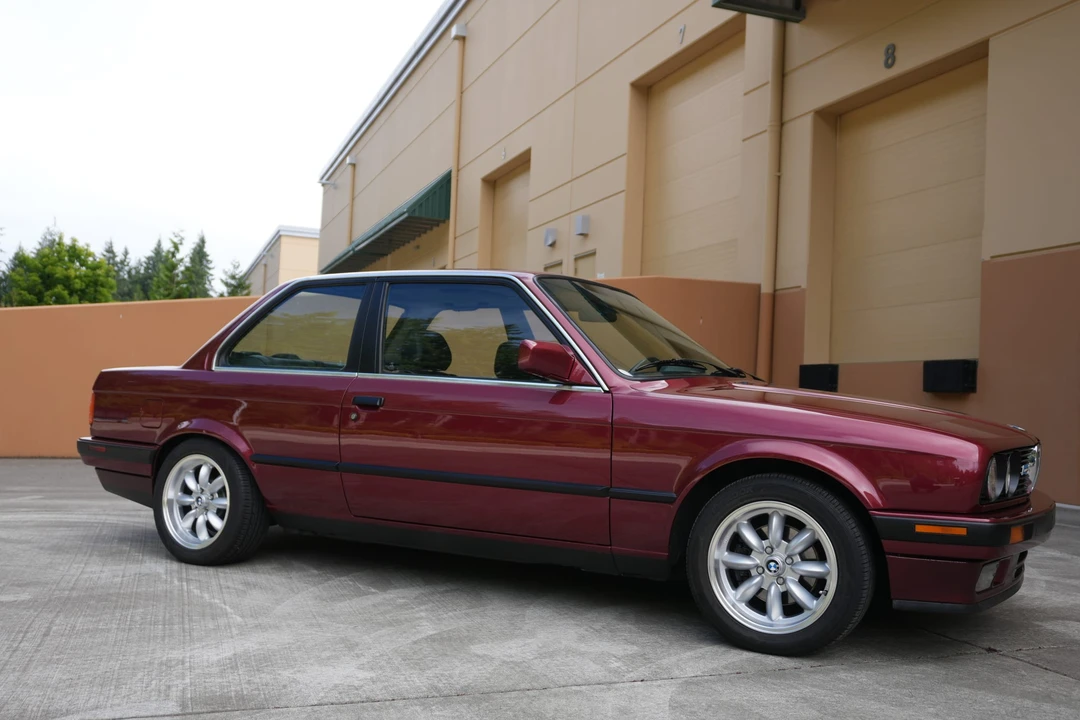 1990 BMW E30 3 Series - Image 14 of 31