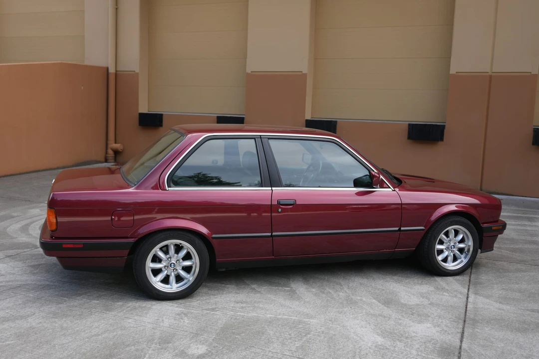 1990 BMW E30 3 Series - Image 17 of 31