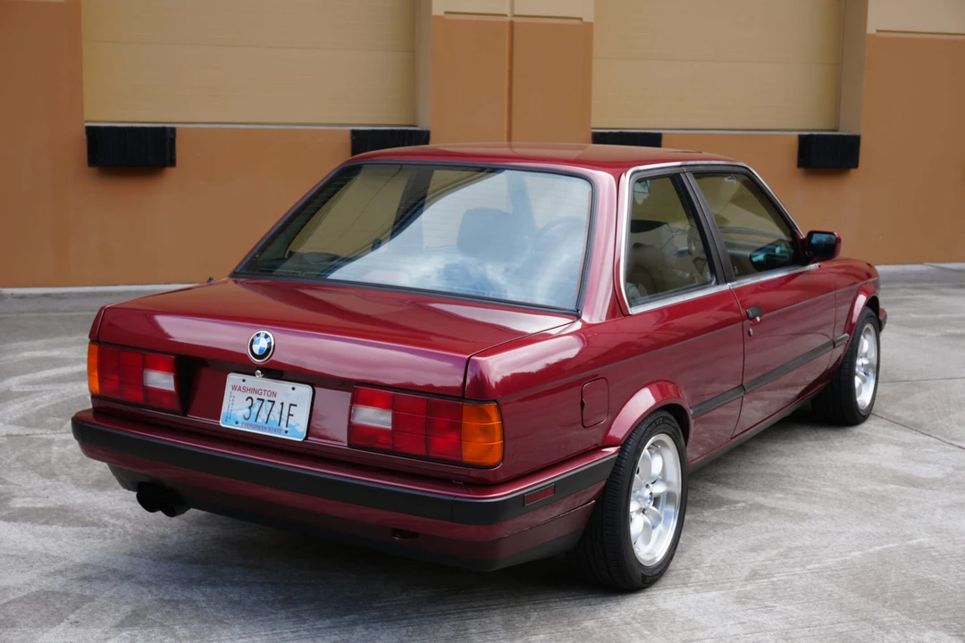1990 BMW E30 3 Series - Image 21 of 31
