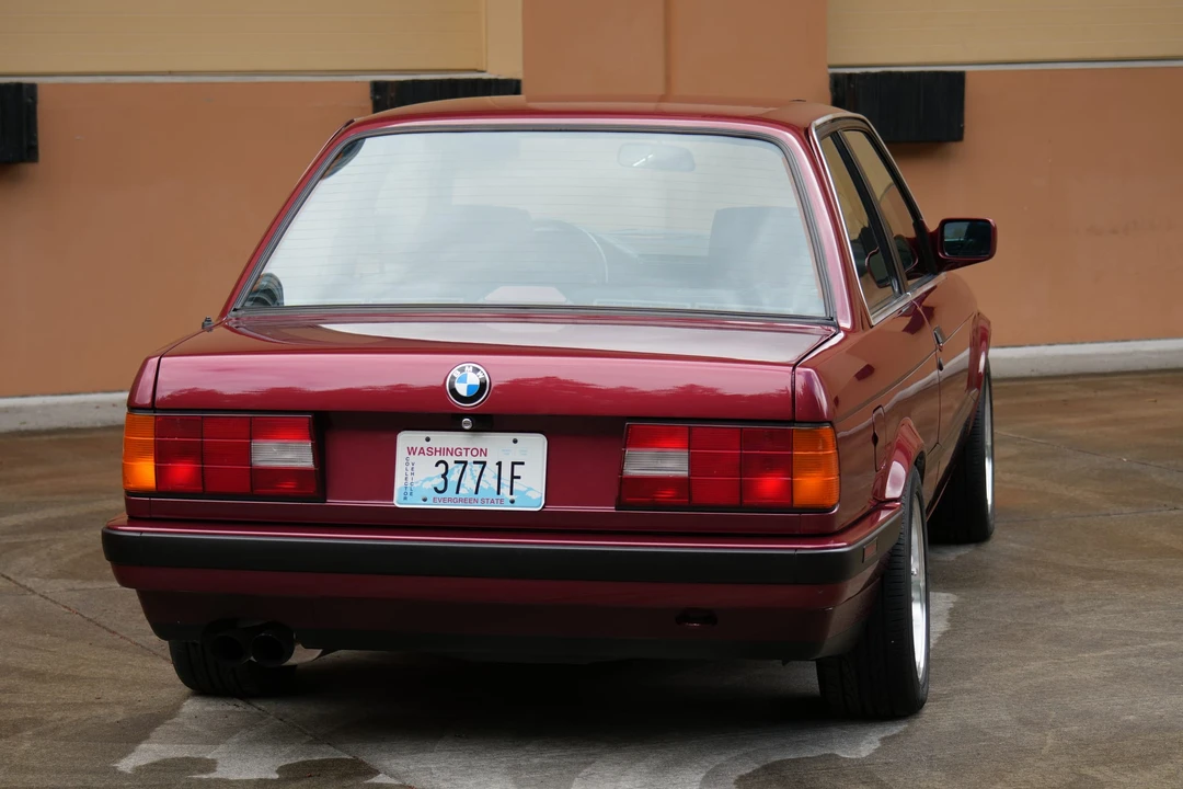 1990 BMW E30 3 Series - Image 23 of 31