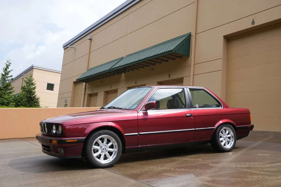 1990 BMW E30 3 Series - Image 2 of 31