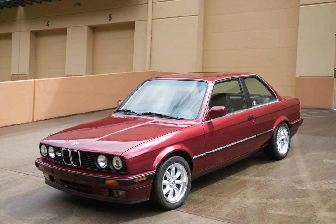 1990 BMW E30 3 Series - Image 3 of 31