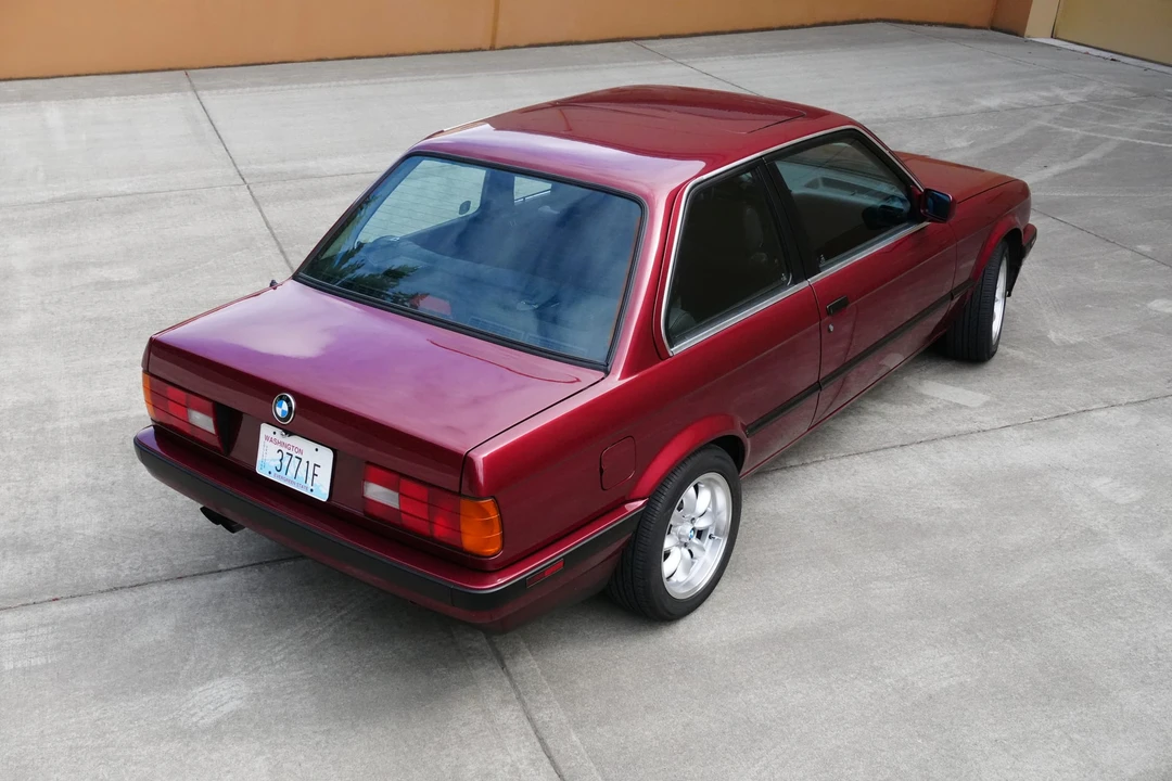 1990 BMW E30 3 Series - Image 18 of 31