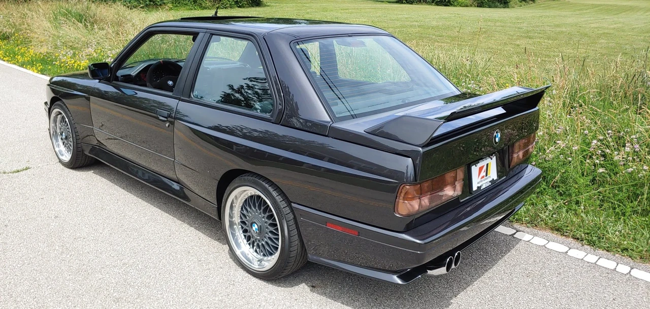 1990 BMW E30 M3 - Image 19 of 31