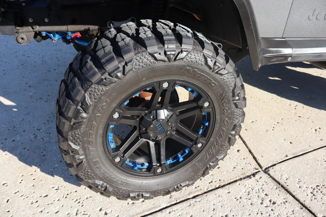 1990 Jeep YJ Wrangler - Image 19 of 31