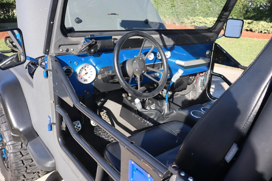 1990 Jeep YJ Wrangler - Image 22 of 31