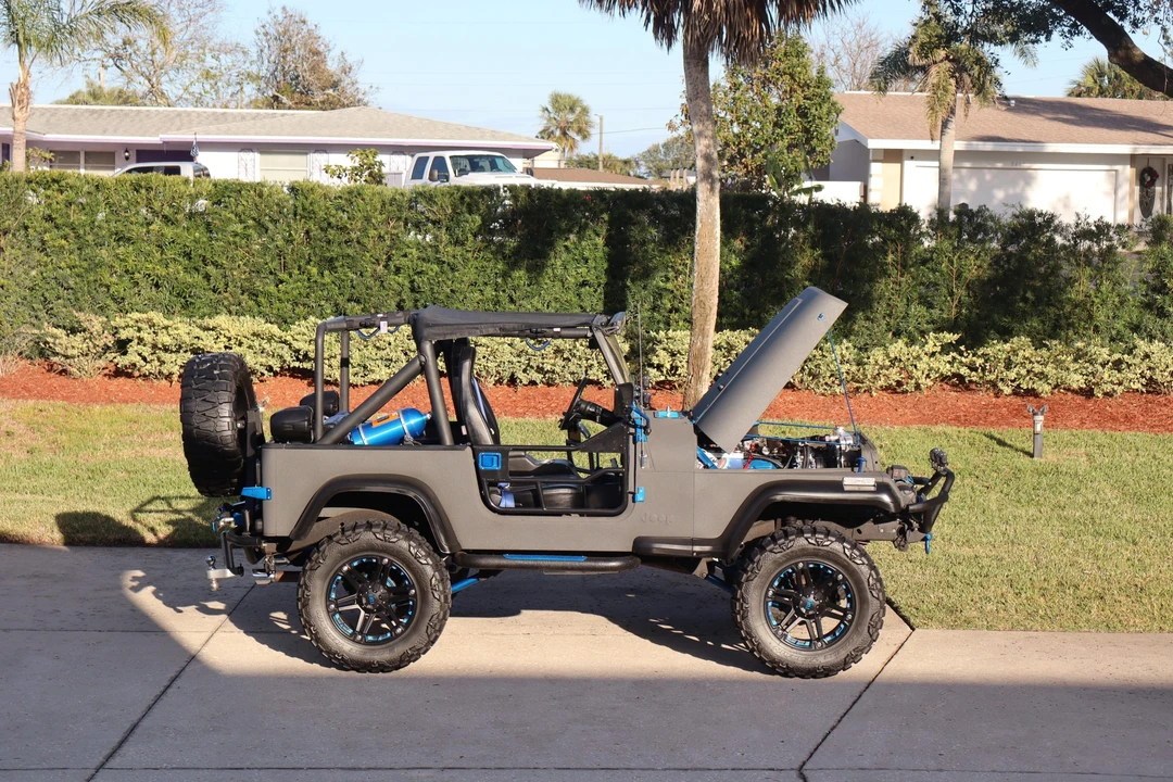 1990 Jeep YJ Wrangler - Image 11 of 31