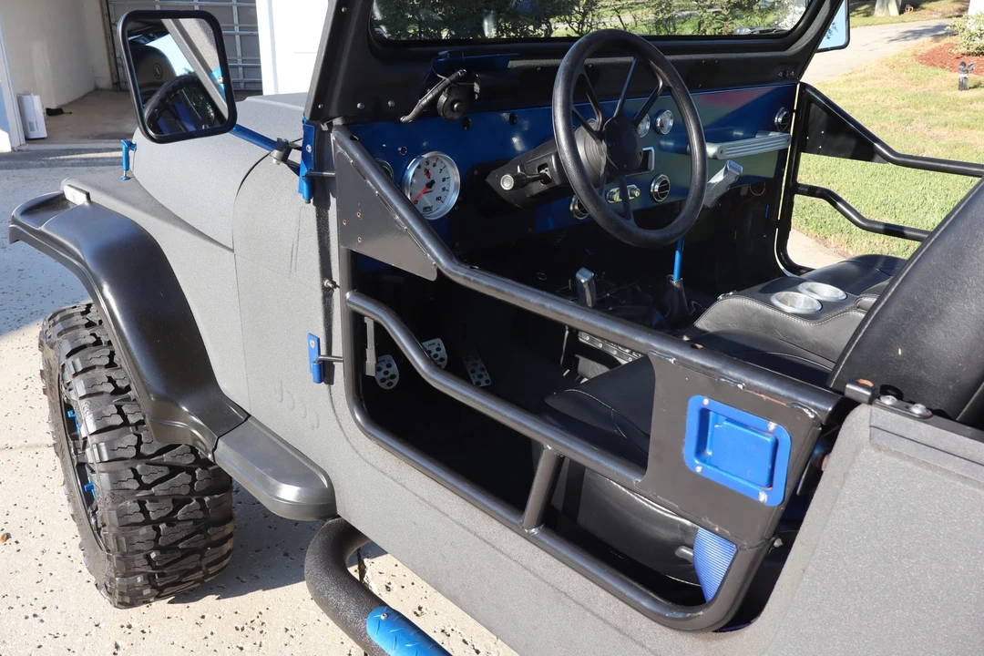 1990 Jeep YJ Wrangler - Image 21 of 31