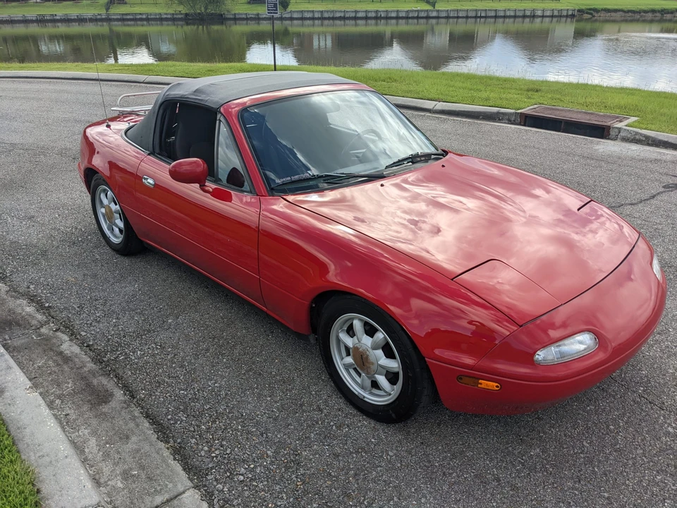 1990 Mazda NA MX-5 Miata - Image 2 of 31