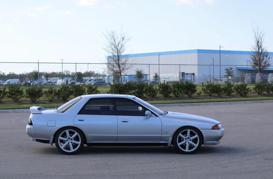 1990 Nissan R32 Skyline 8th Gen - Image 5 of 31