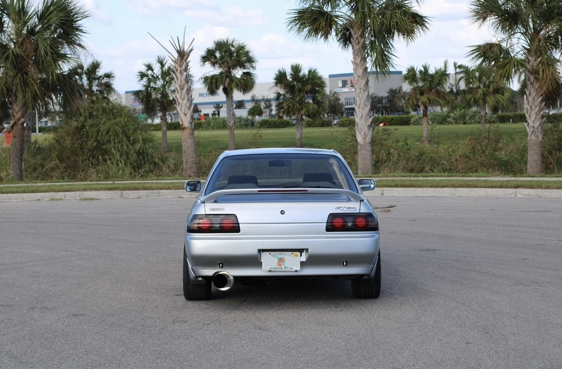 1990 Nissan R32 Skyline 8th Gen - Image 4 of 31