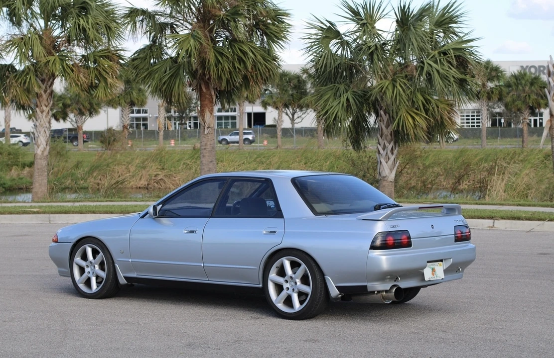 1990 Nissan R32 Skyline 8th Gen - Image 3 of 31