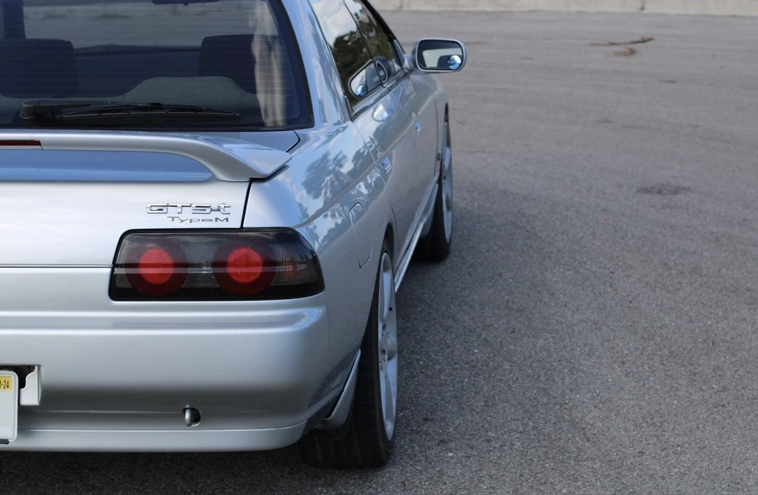 1990 Nissan R32 Skyline 8th Gen - Image 15 of 31