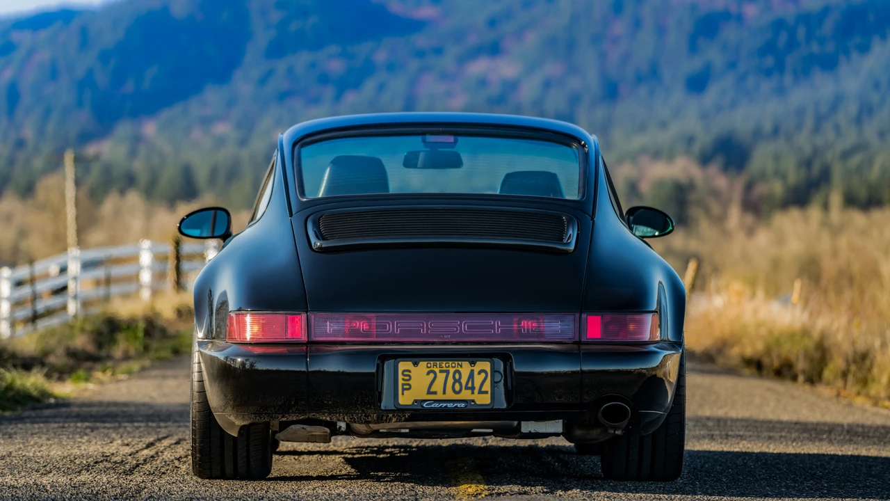 1990 Porsche 964 Carrera - Image 10 of 31