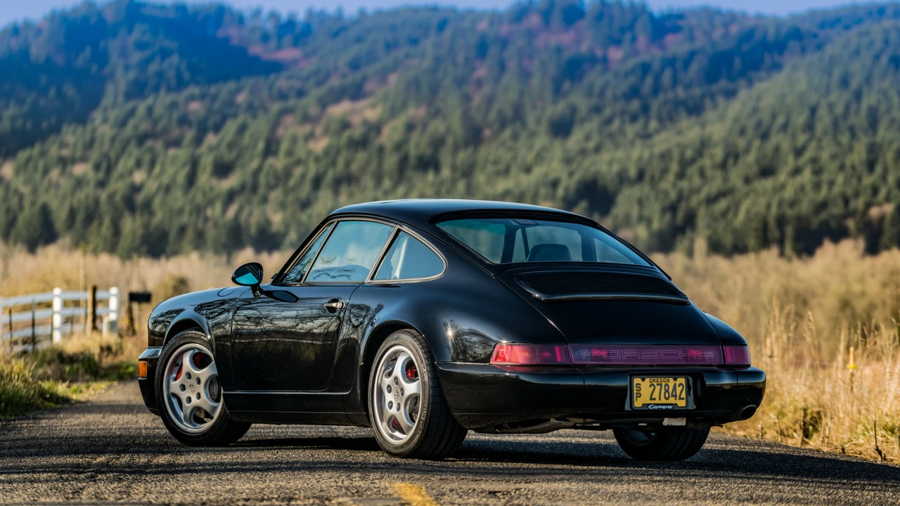 1990 Porsche 964 Carrera - Image 12 of 31