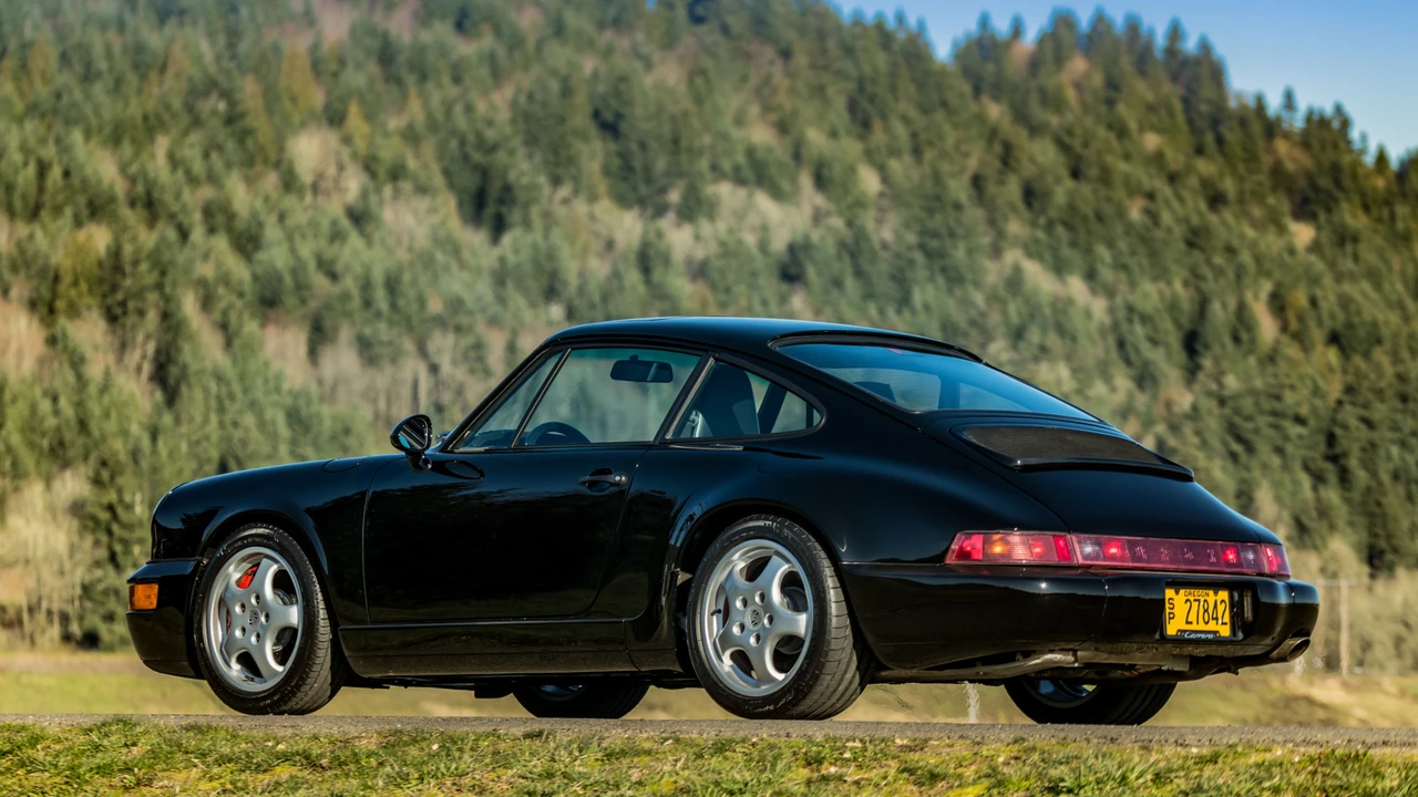 1990 Porsche 964 Carrera - Image 14 of 31