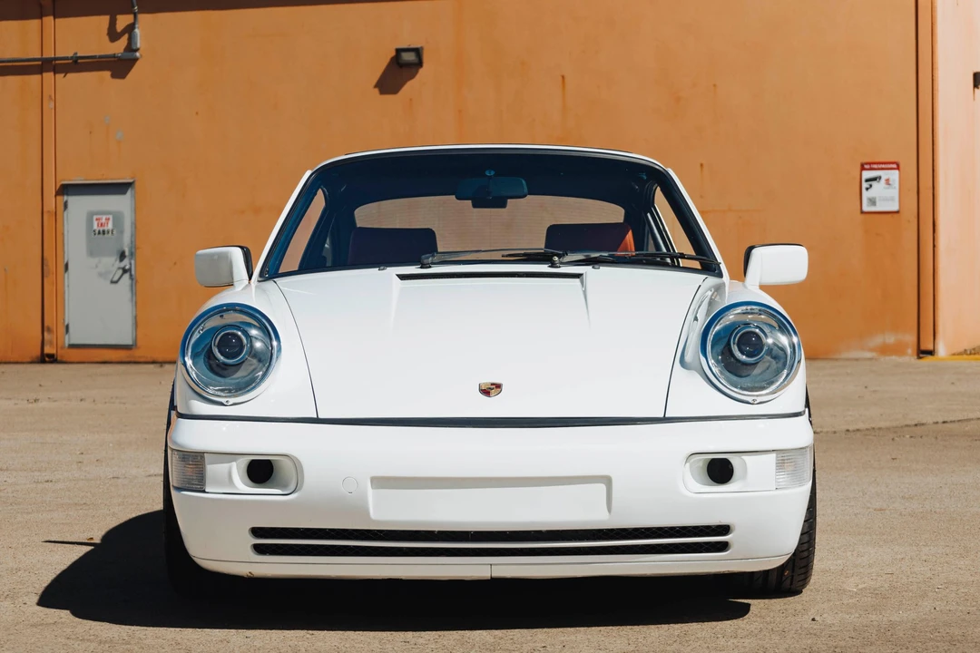1990 Porsche 964 Carrera 4 - Image 17 of 31