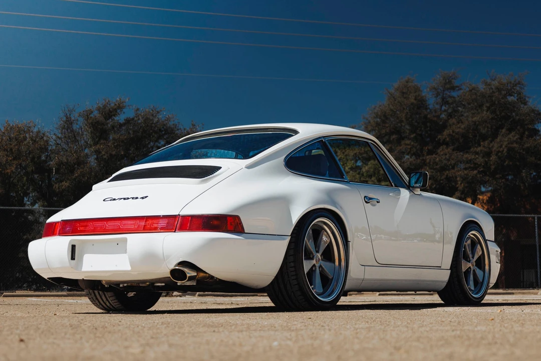 1990 Porsche 964 Carrera 4 - Image 11 of 31