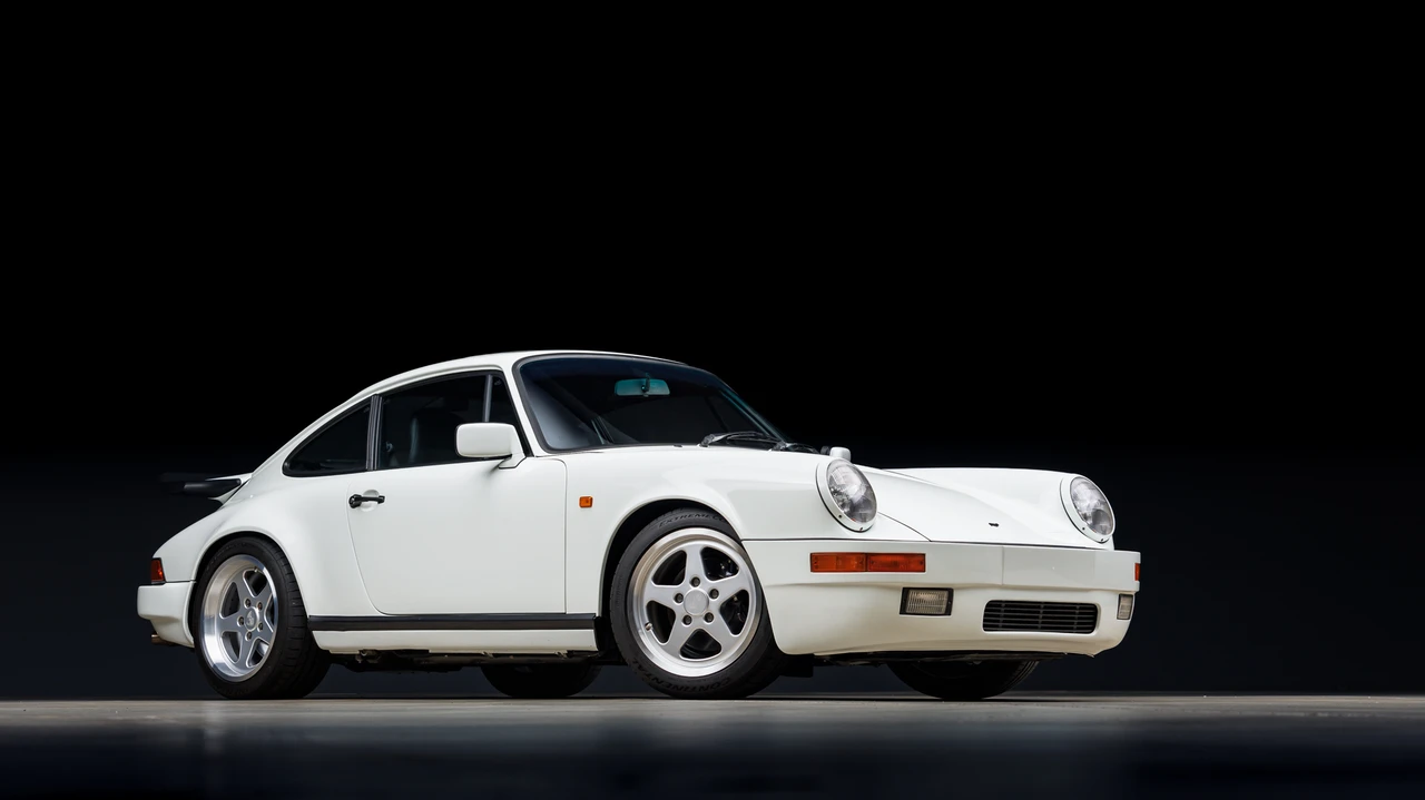 1990 Porsche 964 Carrera 4 - Image 10 of 31