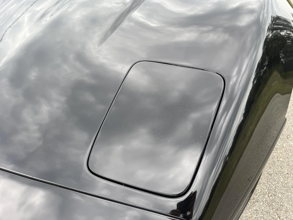 1991 Chevrolet Corvette C4 - Image 18 of 31