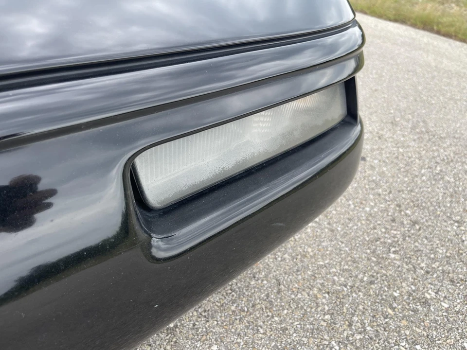 1991 Chevrolet Corvette C4 - Image 20 of 31