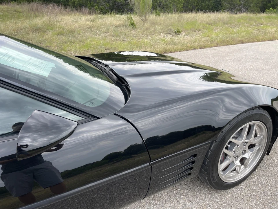 1991 Chevrolet Corvette C4 - Image 28 of 31