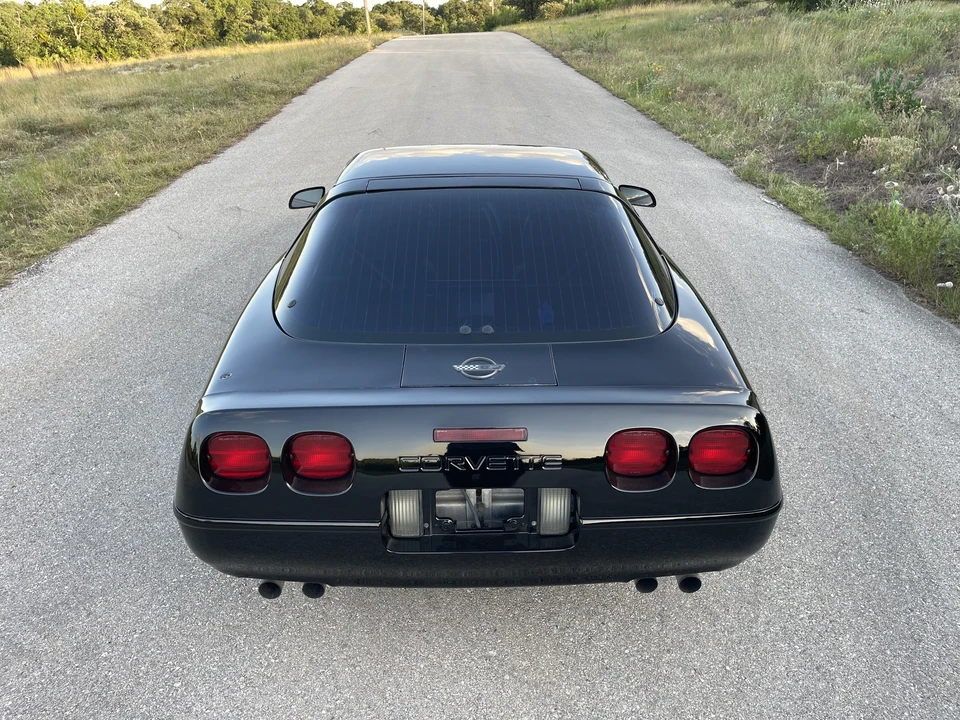 1991 Chevrolet Corvette C4 - Image 7 of 31