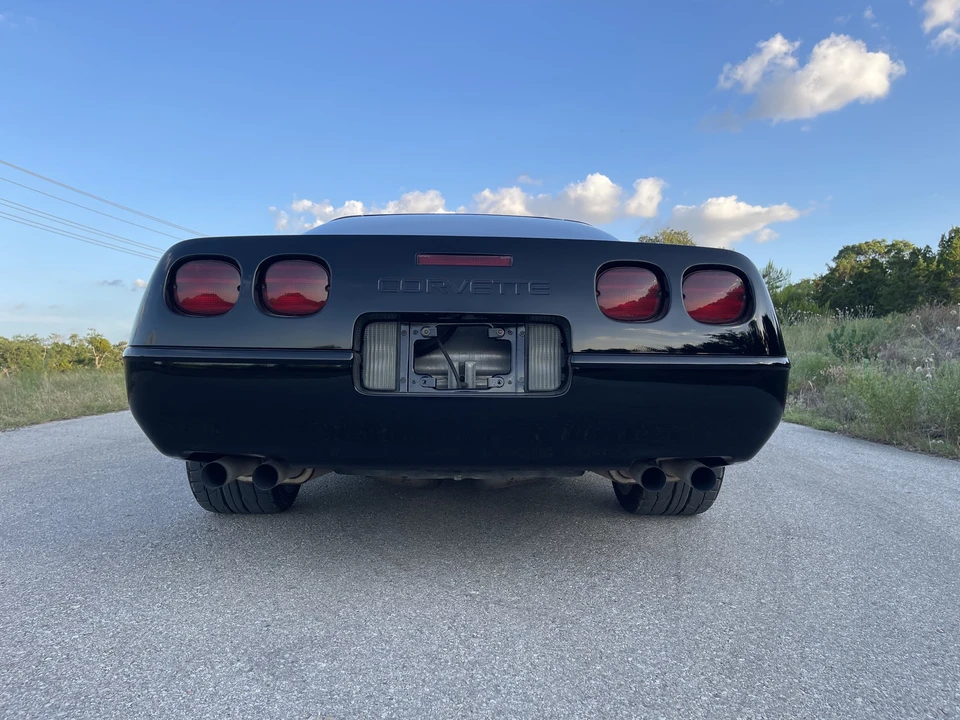 1991 Chevrolet Corvette C4 - Image 9 of 31