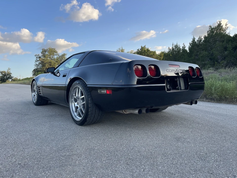 1991 Chevrolet Corvette C4 - Image 6 of 31