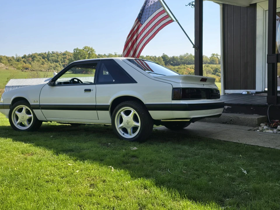 1991 Ford Mustang 3rd Gen - Image 21 of 31