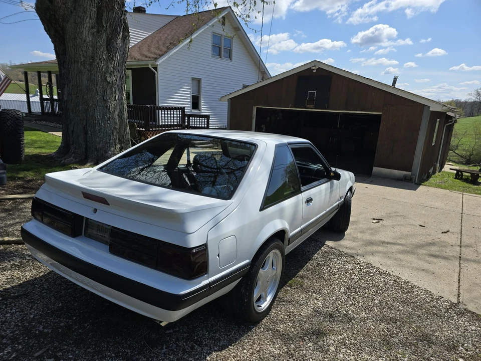 1991 Ford Mustang 3rd Gen - Image 10 of 31