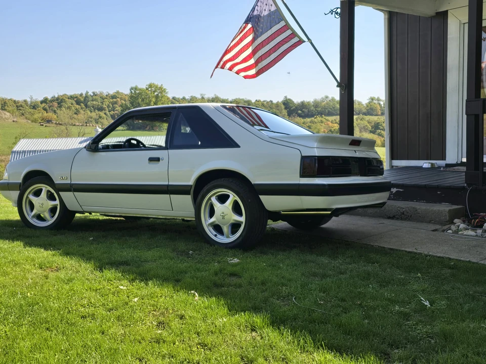 1991 Ford Mustang 3rd Gen - Image 20 of 31